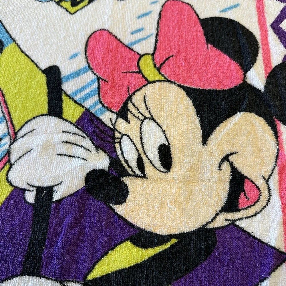 Vintage Disney Minnie Mouse Beach Towel Minnie's Adventure Club Surf Franco READ